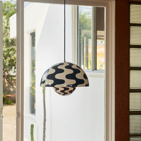 &Tradition FlowerPot pendant VP7 Black-White