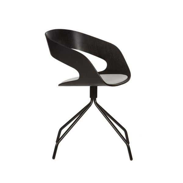 Plycollection Chat swivel istuin oak stained black / jalusta black istuinverhoiltu