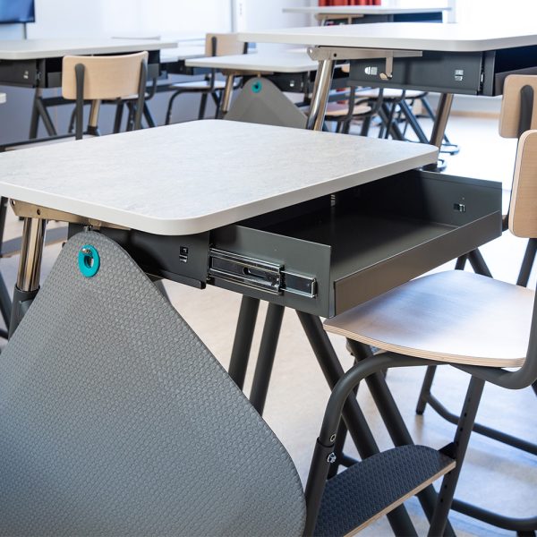 Matting StandUp Desk kaasujousipöytä / oppilaspöytä leveä - Image 15