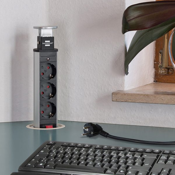 Brennenstuhl Tower Power Desktop Extension Socket tornipistorasia - Image 3