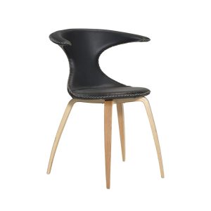 Dan-Form Flair Chair tuoli tammijaloilla