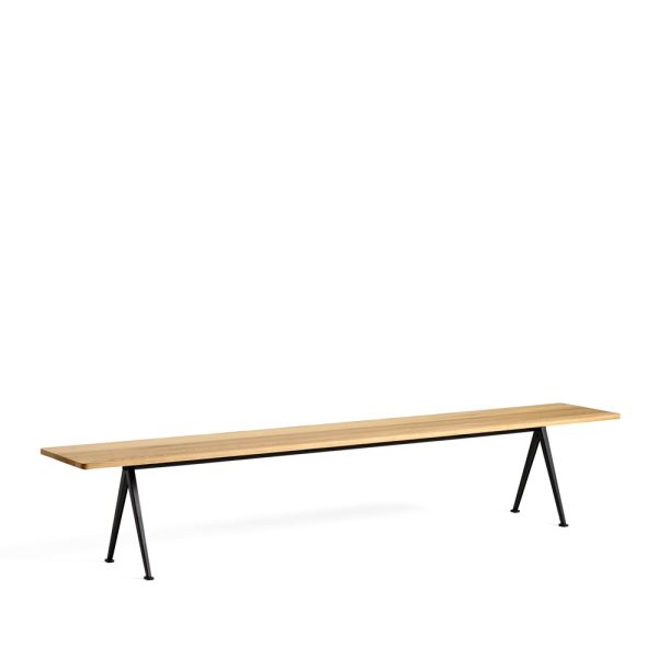 Hay Pyramid Bench 12 penkki