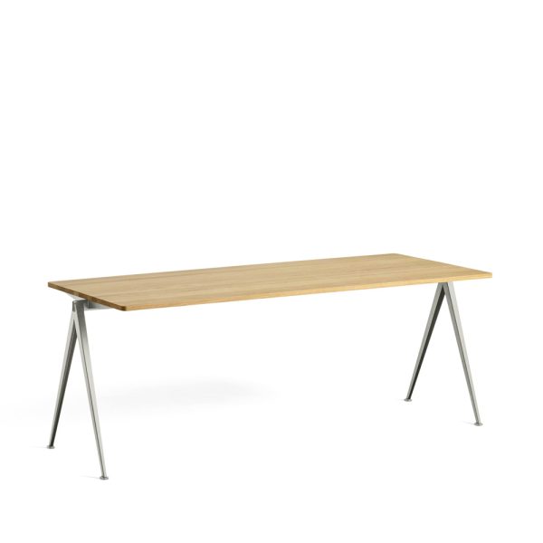 Hay Pyramid Table 01 pöytä - Image 3