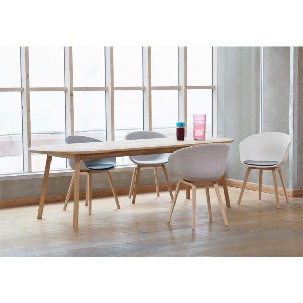 Hay Triangle Leg Table pöytä - Image 11