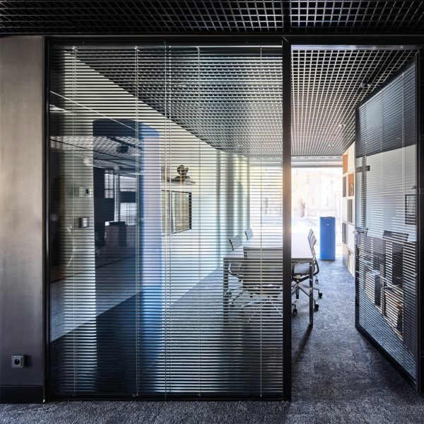 MuteDesign Tower akustinen elementti (neliö) - Image 8