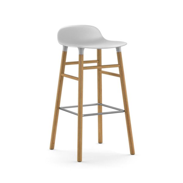 Normann Copenhagen Form korkea baarituoli (tammi)