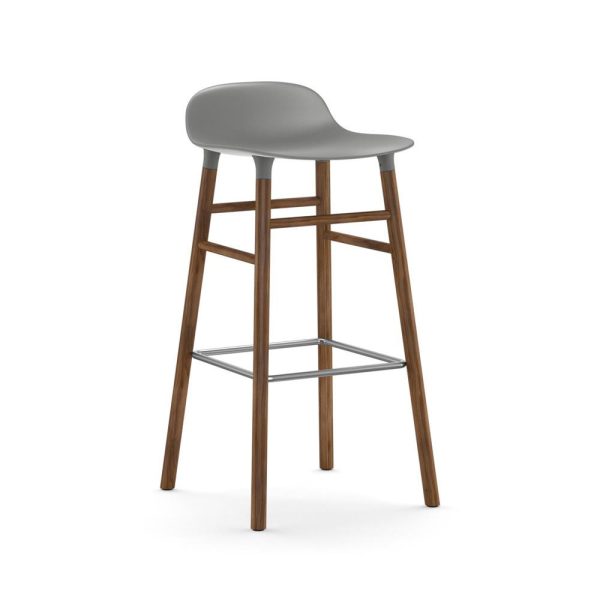 Normann Copenhagen Form korkea baarituoli (pähkinä) - Image 6