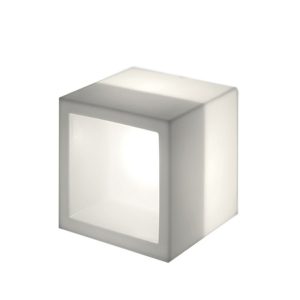 Slide Open Cube valaiseva hylly/pöytä
