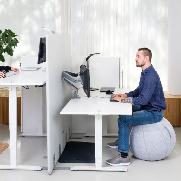 Stoo Active Ball aktiivipallo vaaleanharmaa