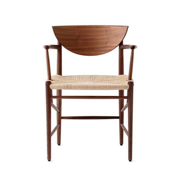 &Tradition Drawn chair HM4 walnut