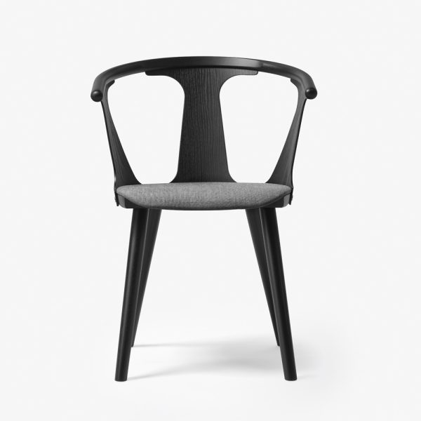 &Tradition In Between ituoli SK2 Black lacquered oak