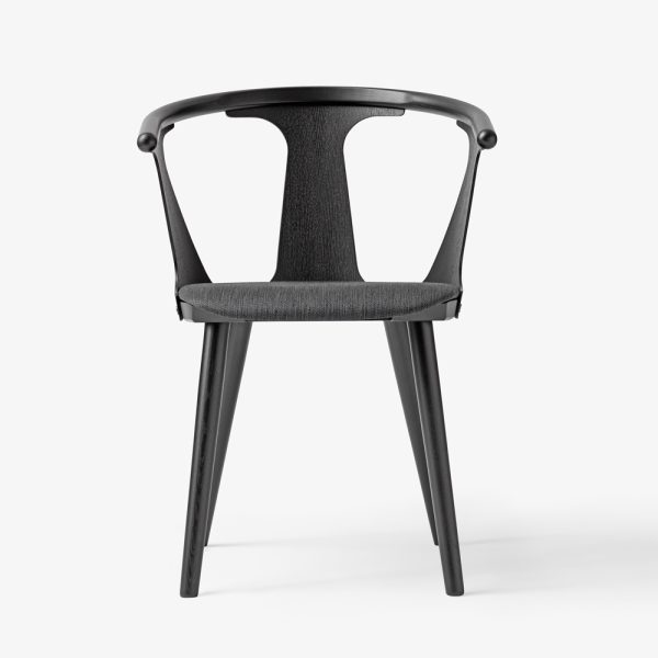 &Tradition In Between ituoli SK2 Black lacquered oak