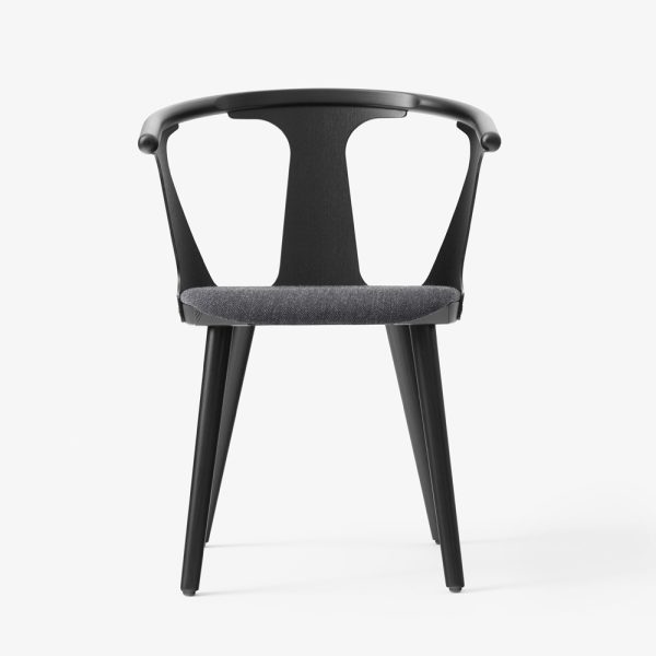 &Tradition In Between ituoli SK2 Black lacquered oak