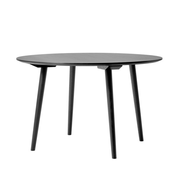 &Tradition In Between pöytä SK4 Black lacquered oak