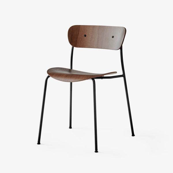 &Tradition Pavilion Chair AV1 Lacquered Walnut