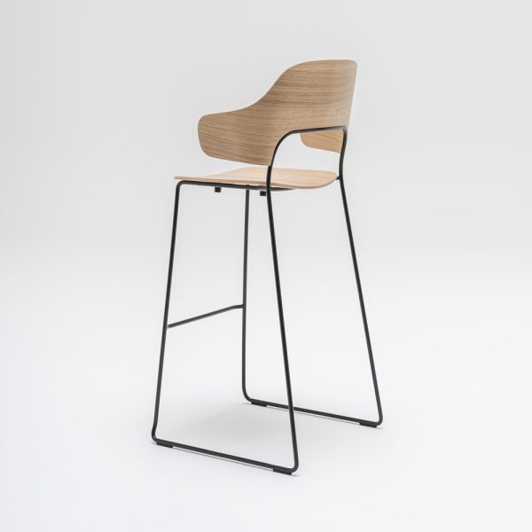 MDD Afi High Stool baarituoli käsinojilla - Image 4
