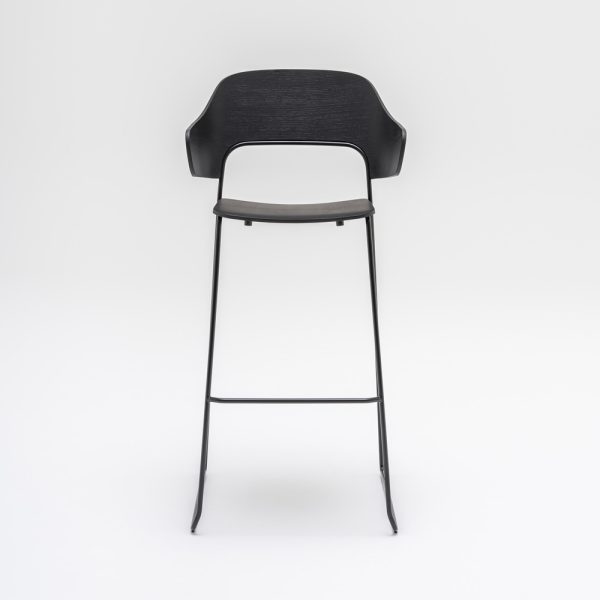 MDD Afi High Stool baarituoli käsinojilla - Image 9