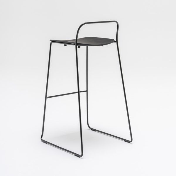 MDD Afi High Stool baarituoli tankoselkänojalla - Image 3
