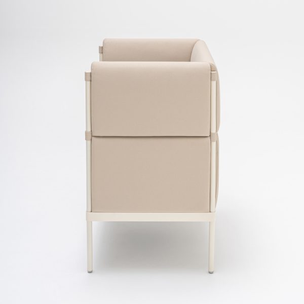 MDD Stilt Armchair High Backed nojatuoli - Image 3