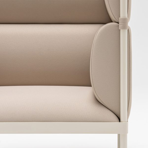 MDD Stilt Armchair High Backed nojatuoli - Image 4