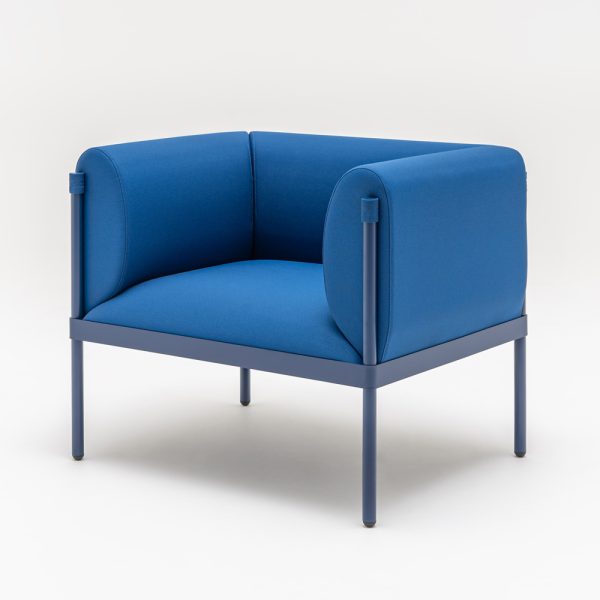 MDD Stilt Armchair Low Backed nojatuoli - Image 12