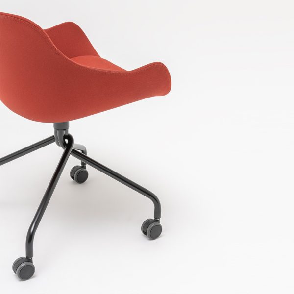 MDD Baltic Classic chair tuoli ristikkojalka pyörillä - Image 11