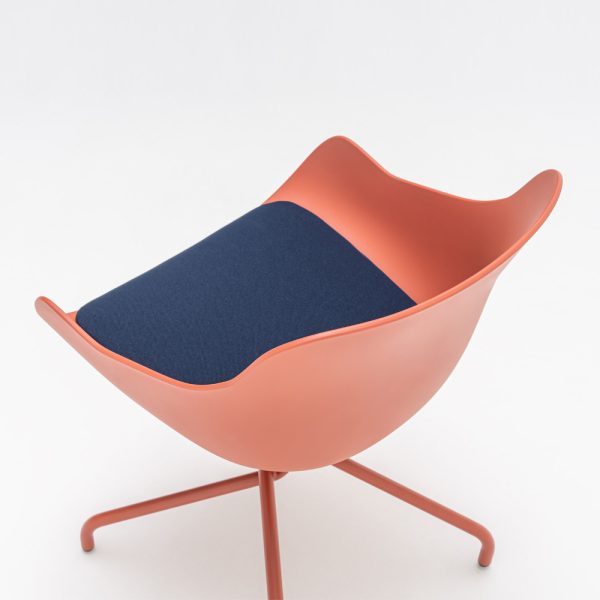 MDD Baltic Remix chair tuoli ristikkojalalla - Image 11