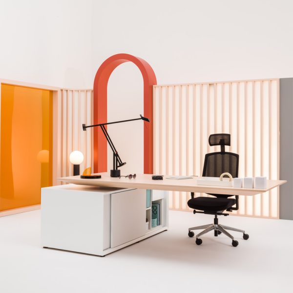 MDD Gravity Executive Desk työpöytä sähkösäädettävä - Image 14