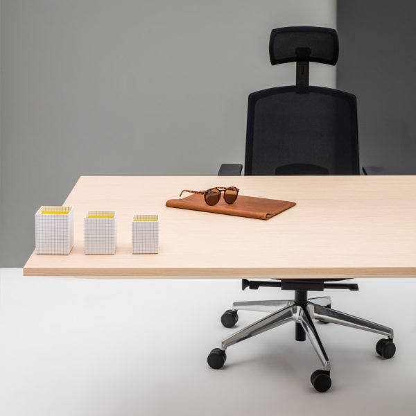MDD Gravity Executive Desk työpöytä sähkösäädettävä - Image 16