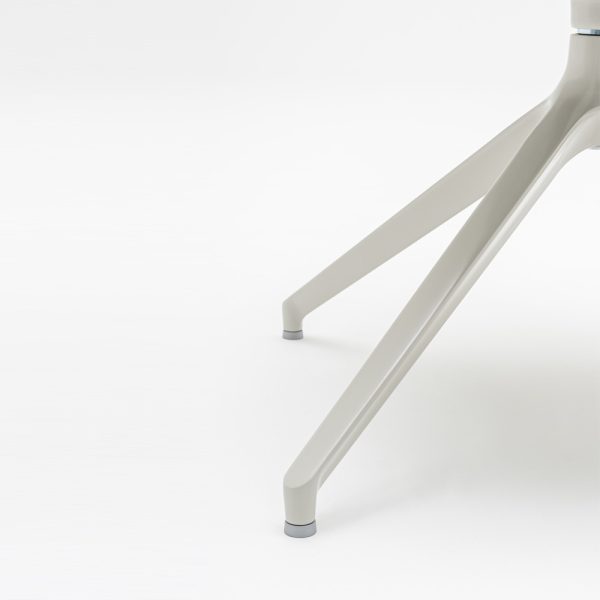 MDD Ulti Chair tuoli ristikkojalalla - Image 8