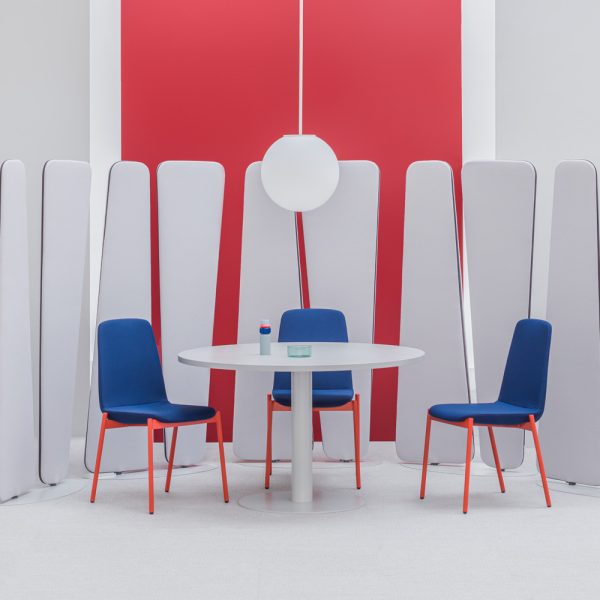 MDD Ulti Chair tuoli putkijaloilla - Image 8