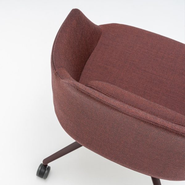 MDD Ultra Chair tuoli ristikkojalka pyörillä - Image 4