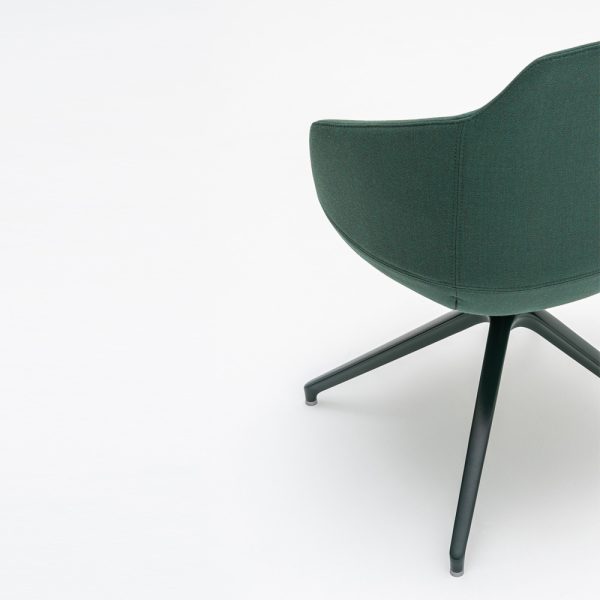 MDD Ultra Chair tuoli ristikkojalalla - Image 6