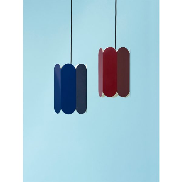 Hay Arcs Shade Cobalt blue Auburn red riippuvalaisin