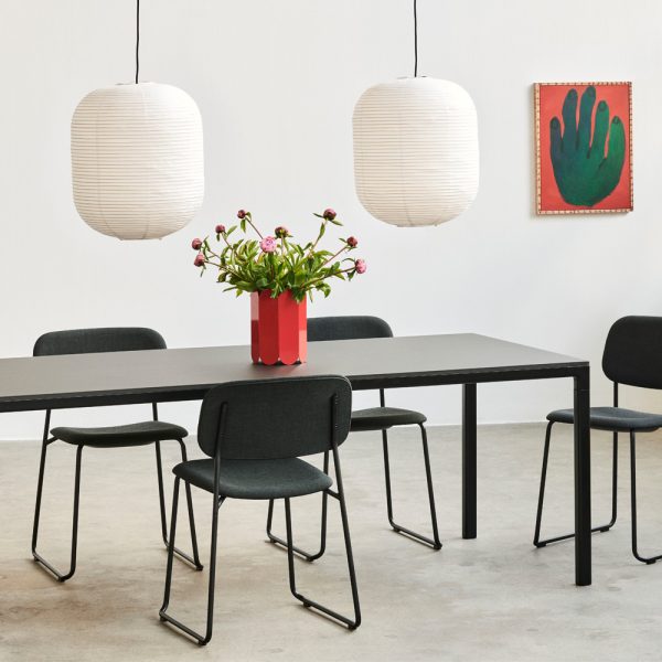 Hay Arcs Vase Red maljakko