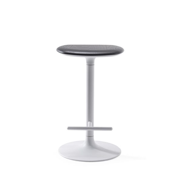 Infiniti Flink Wood Kitchen Stool matala baarijakkara - Image 4