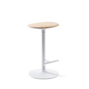 Infiniti Flink Wood Kitchen Stool matala baarijakkara